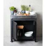 781033 1 600x600 crop center