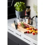 781033 2 600x600 crop center